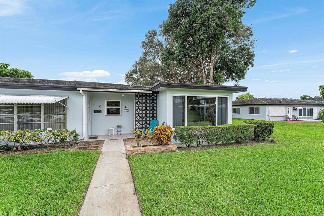 002-572HighPointDrive-DelrayBeach-FL-334