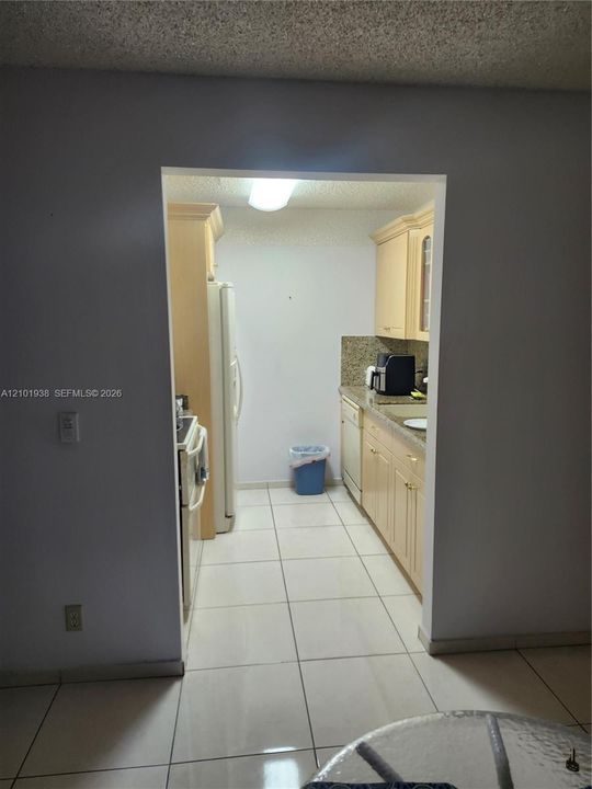 En Venta: $140,000 (1 camas, 1 baños, 702 Pies cuadrados)