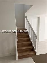 На продажу: $425,000 (4 спален, 3 ванн, 1760 Квадратных фут)
