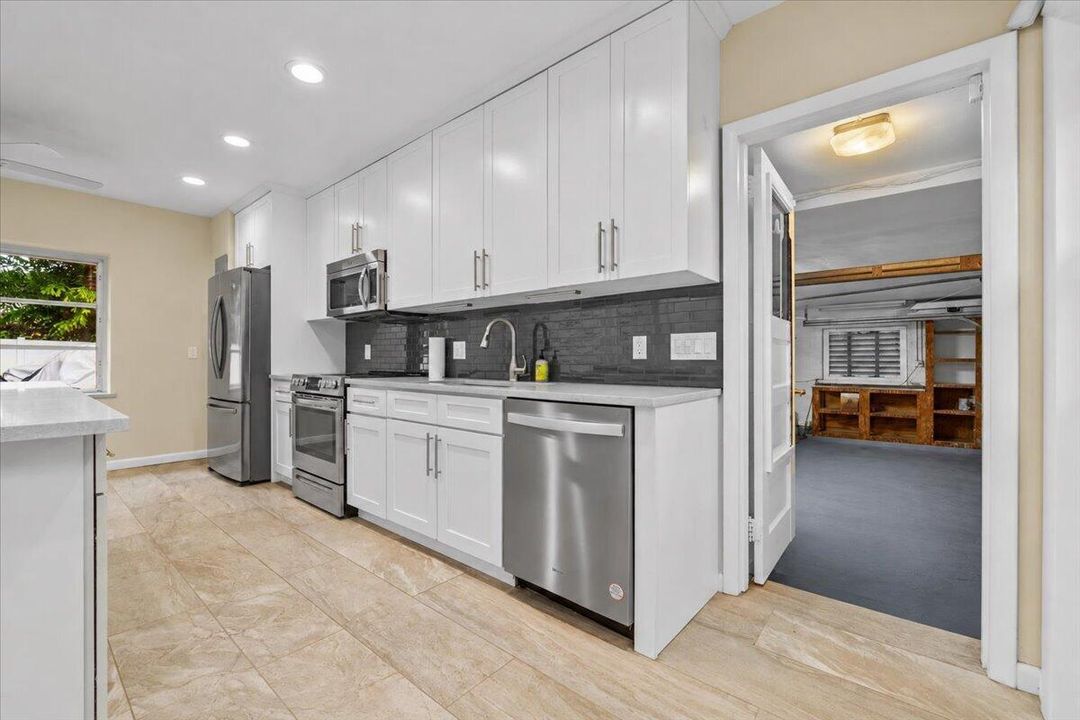 2337 sw 20th kitchenb