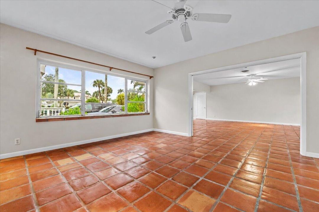 2337 sw 20th den