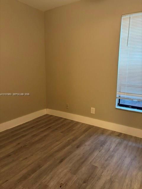 For Rent: $2,000 (2 beds, 2 baths, 800 Square Feet)