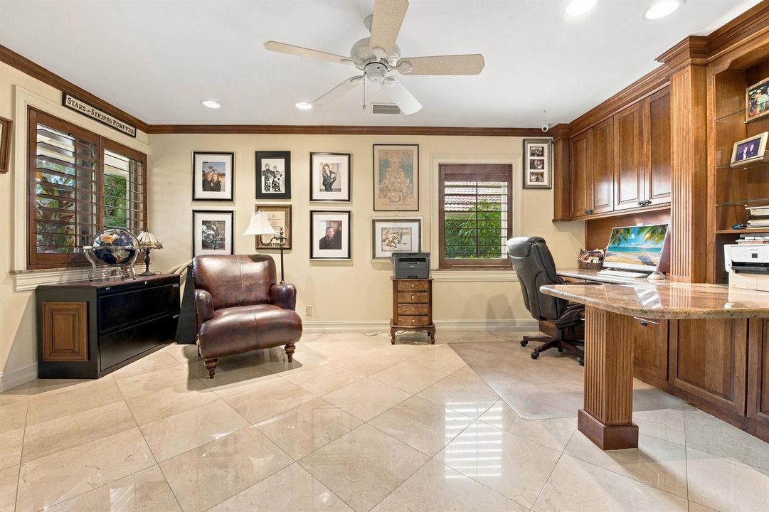 Bedroom-Office