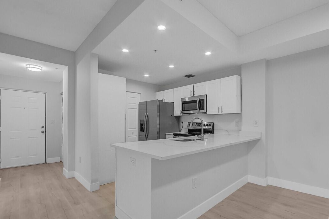 2916-302 KITCHEN 3