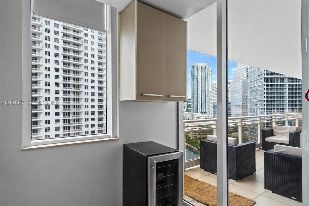 For Rent: $8,500 (2 beds, 2 baths, 1558 Square Feet)