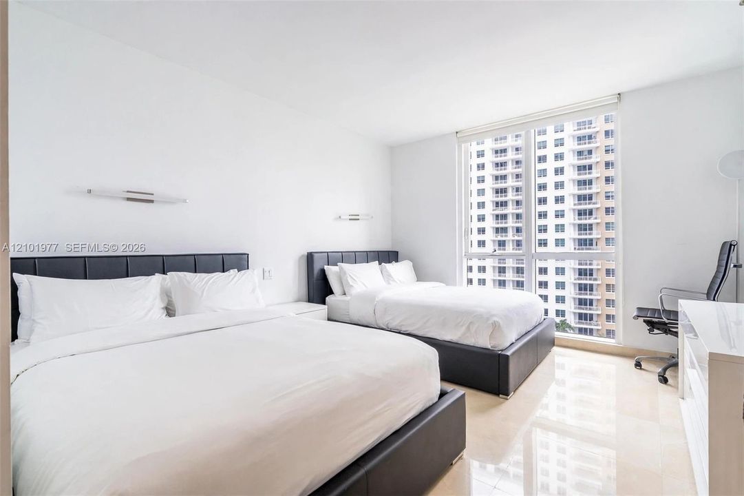 For Rent: $8,500 (2 beds, 2 baths, 1558 Square Feet)