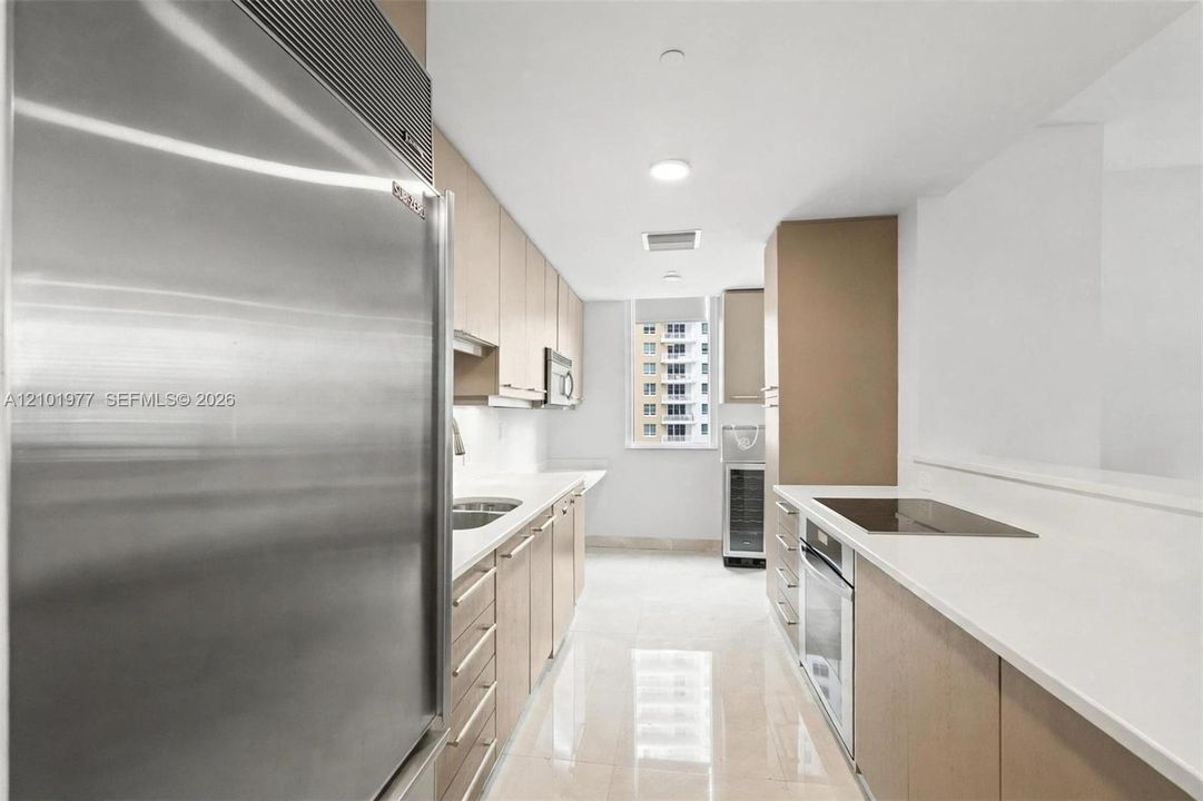 For Rent: $8,500 (2 beds, 2 baths, 1558 Square Feet)
