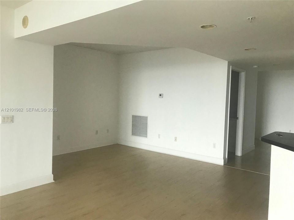 For Rent: $3,200 (2 beds, 2 baths, 1743 Square Feet)