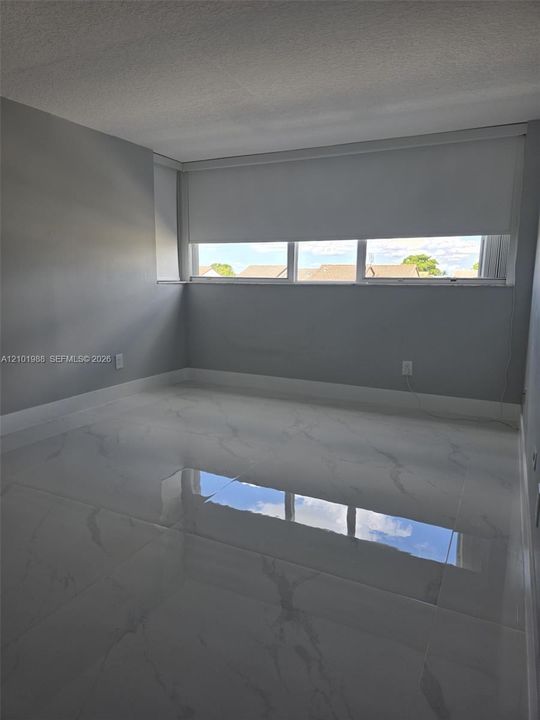 В аренду: $2,600 (2 спален, 2 ванн, 1221 Квадратных фут)