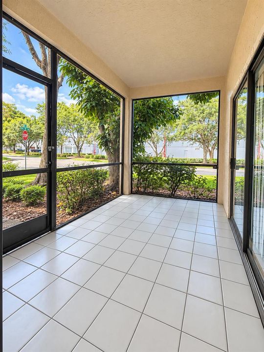 Screened-In Patio