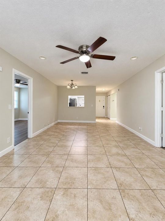 Din/Living Room
