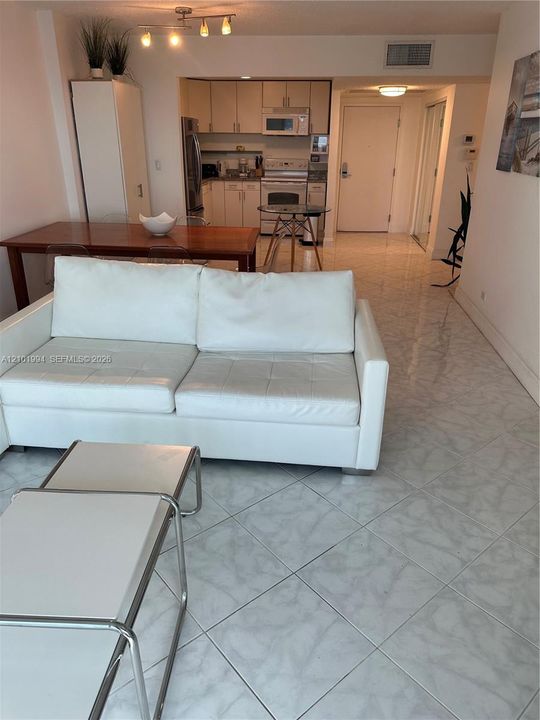 En Renta: $6,850 (2 camas, 1 baños, 960 Pies cuadrados)