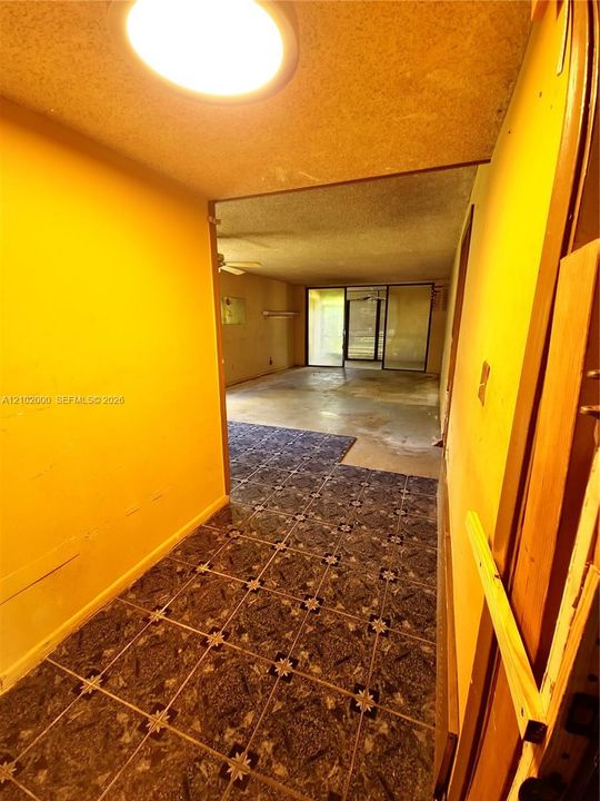 En Venta: $130,000 (1 camas, 1 baños, 981 Pies cuadrados)