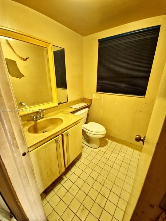 En Venta: $130,000 (1 camas, 1 baños, 981 Pies cuadrados)