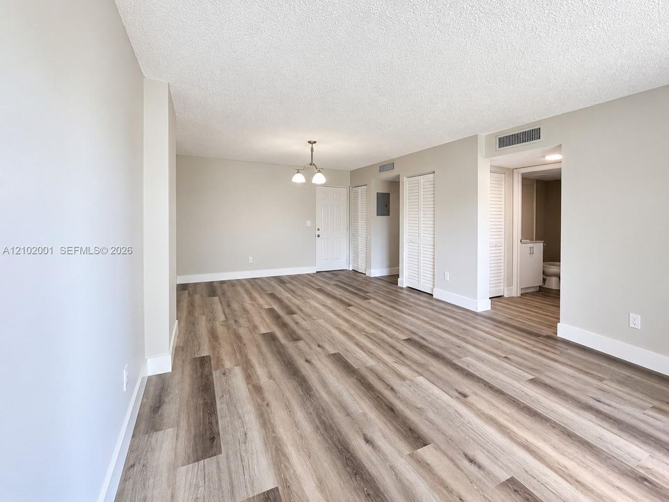 En Renta: $1,750 (1 camas, 1 baños, 760 Pies cuadrados)