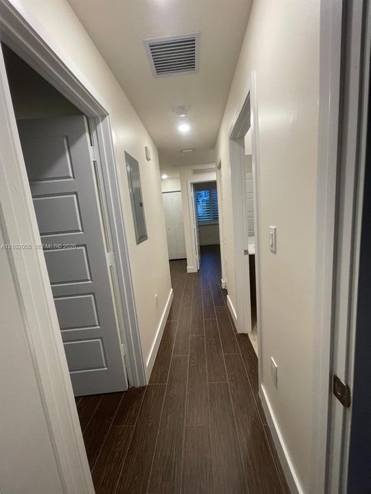 En Renta: $3,999 (3 camas, 3 baños, 1509 Pies cuadrados)