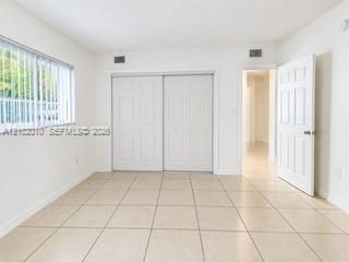 В аренду: $1,650 (2 спален, 1 ванн, 55628 Квадратных фут)