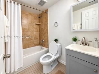 В аренду: $1,650 (2 спален, 1 ванн, 55628 Квадратных фут)