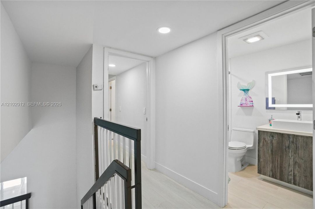 En Venta: $510,000 (3 camas, 3 baños, 1686 Pies cuadrados)