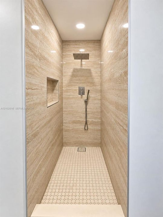 В аренду: $3,400 (4 спален, 2 ванн, 2074 Квадратных фут)