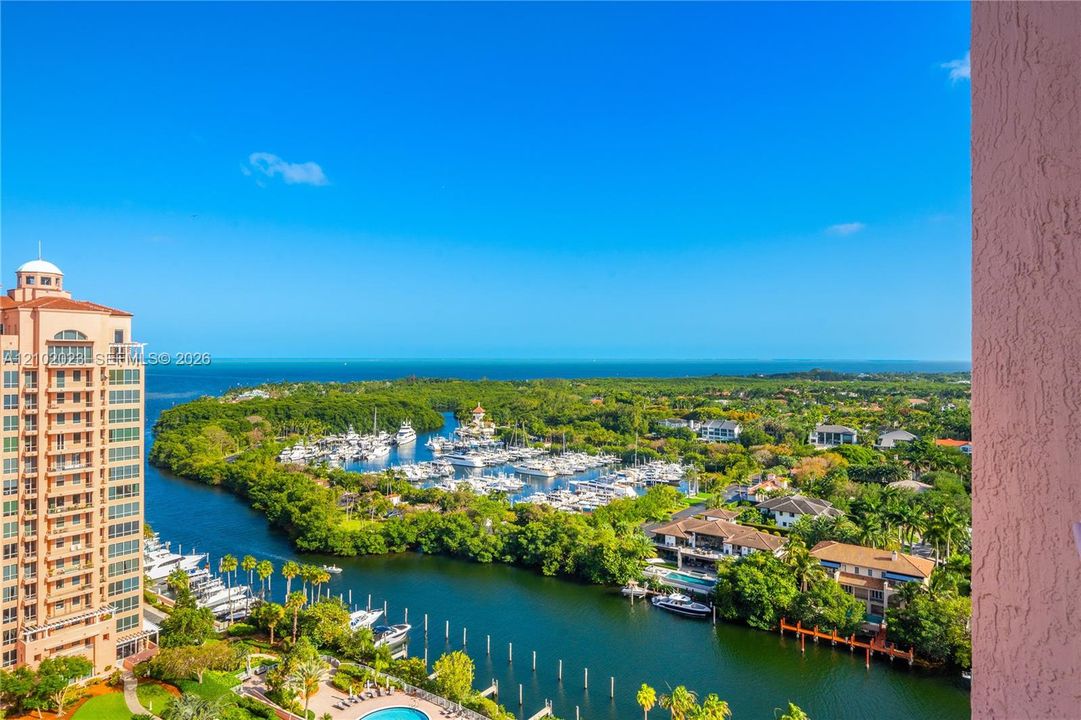 En Venta: $2,795,000 (2 camas, 3 baños, 3100 Pies cuadrados)
