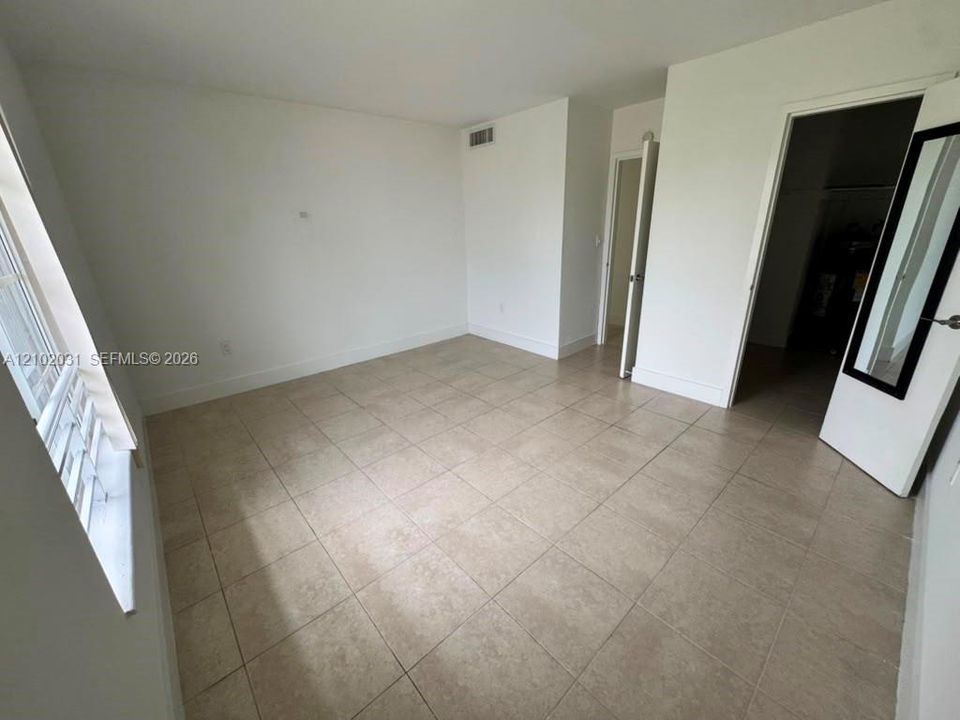 En Renta: $1,800 (1 camas, 1 baños, 810 Pies cuadrados)