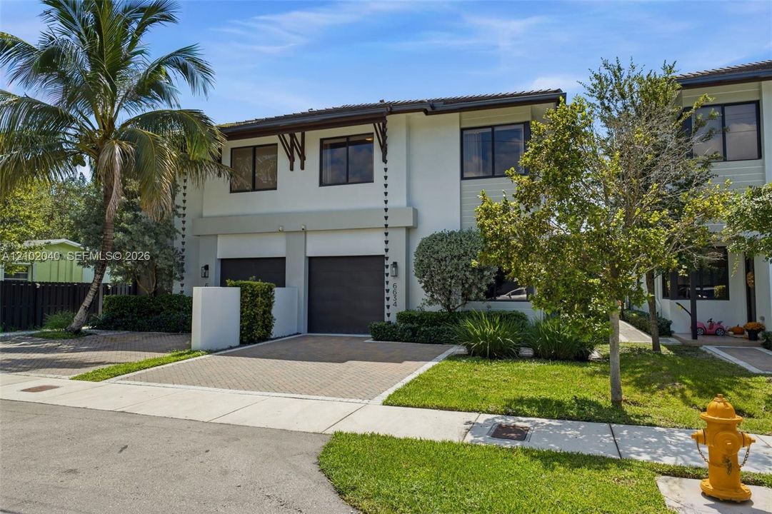 For Sale: $1,449,000 (4 beds, 4 baths, 2016 Square Feet)