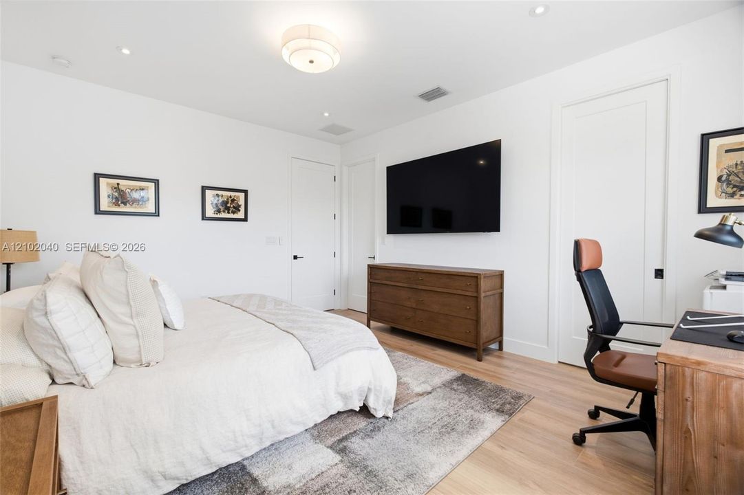 For Sale: $1,449,000 (4 beds, 4 baths, 2016 Square Feet)