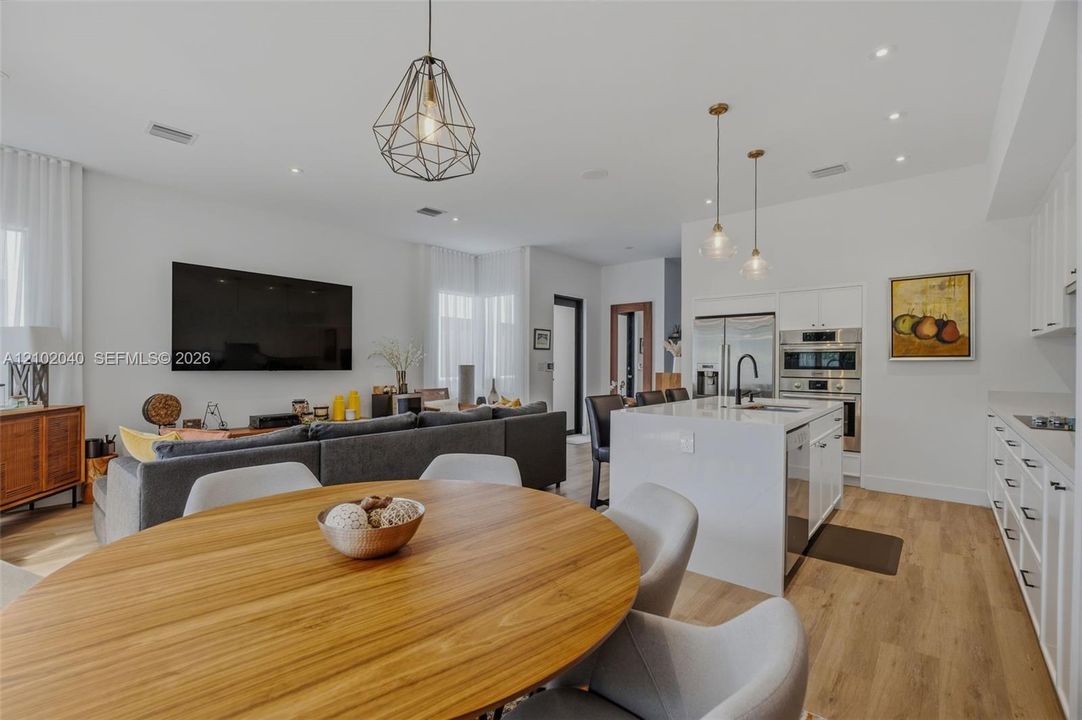 For Sale: $1,449,000 (4 beds, 4 baths, 2016 Square Feet)