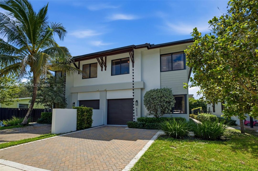 For Sale: $1,449,000 (4 beds, 4 baths, 2016 Square Feet)