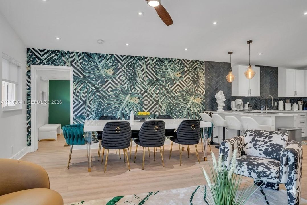 En Renta: $8,499 (5 camas, 3 baños, 2320 Pies cuadrados)