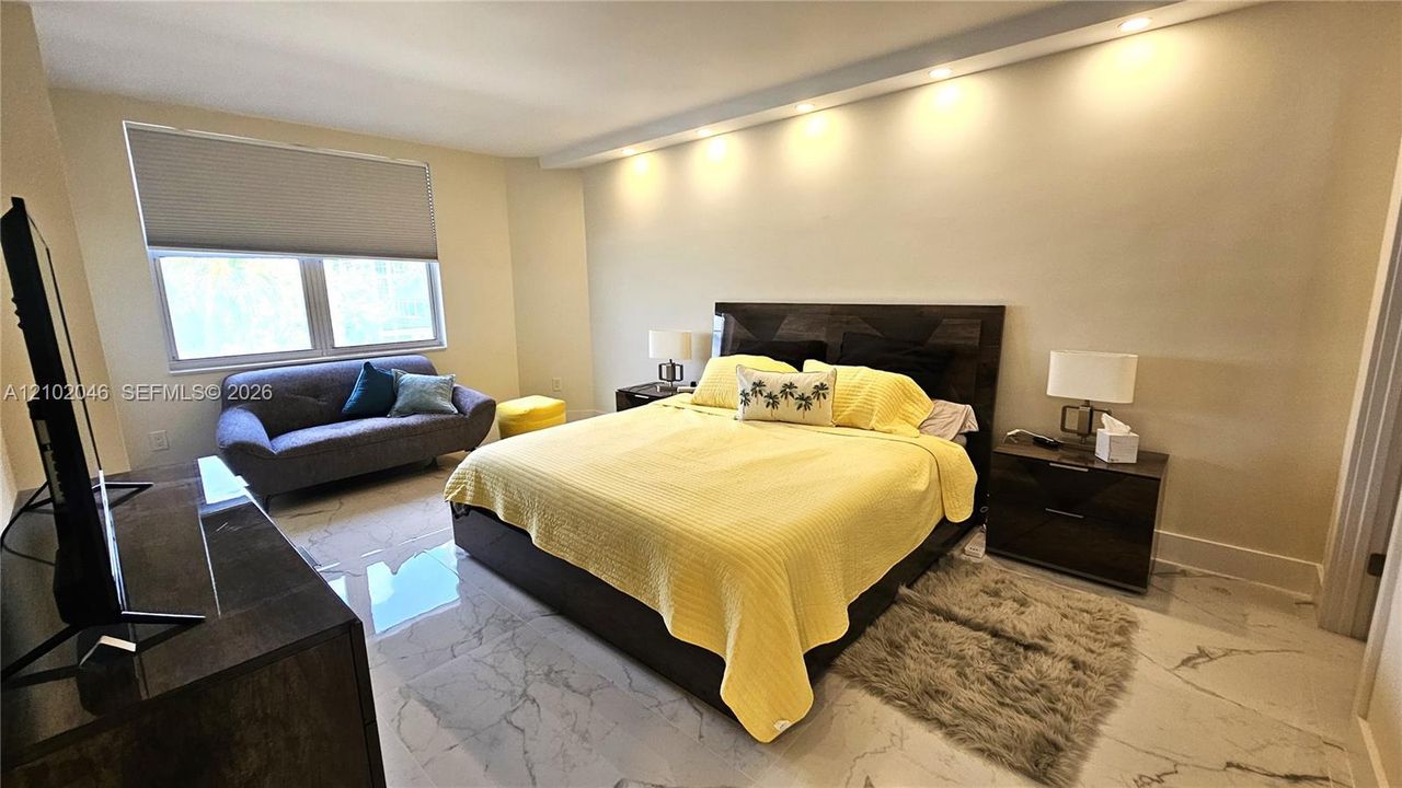 В аренду: $5,500 (2 спален, 2 ванн, 1275 Квадратных фут)