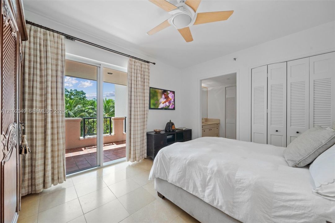 En Renta: $19,900 (2 camas, 2 baños, 1950 Pies cuadrados)