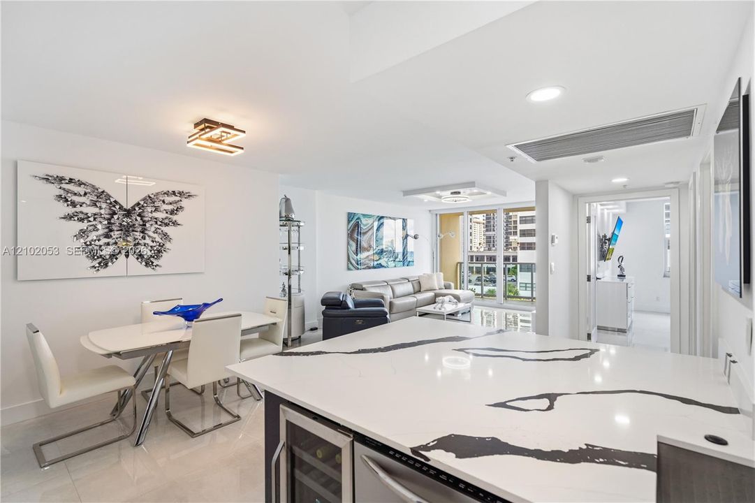 En Venta: $499,000 (1 camas, 1 baños, 745 Pies cuadrados)