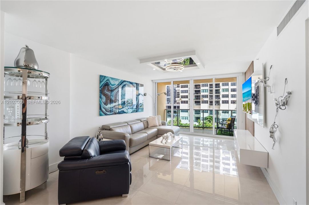 En Venta: $499,000 (1 camas, 1 baños, 745 Pies cuadrados)