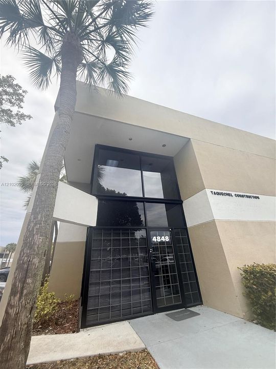 For Rent: $2,950 (0 beds, 0 baths, 0 Square Feet)