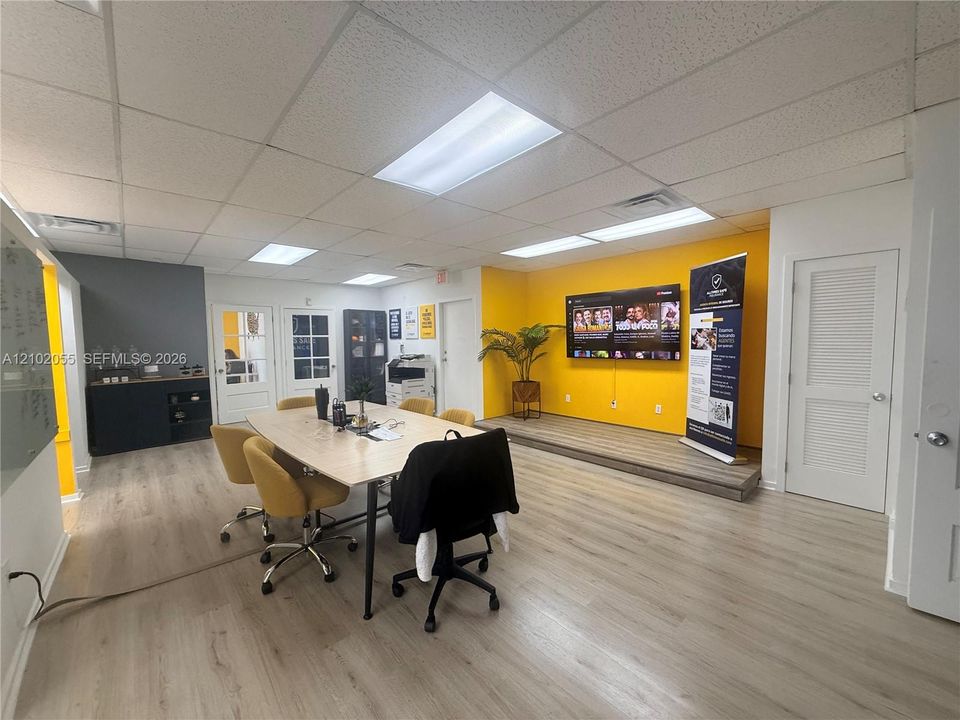 For Rent: $2,950 (0 beds, 0 baths, 0 Square Feet)