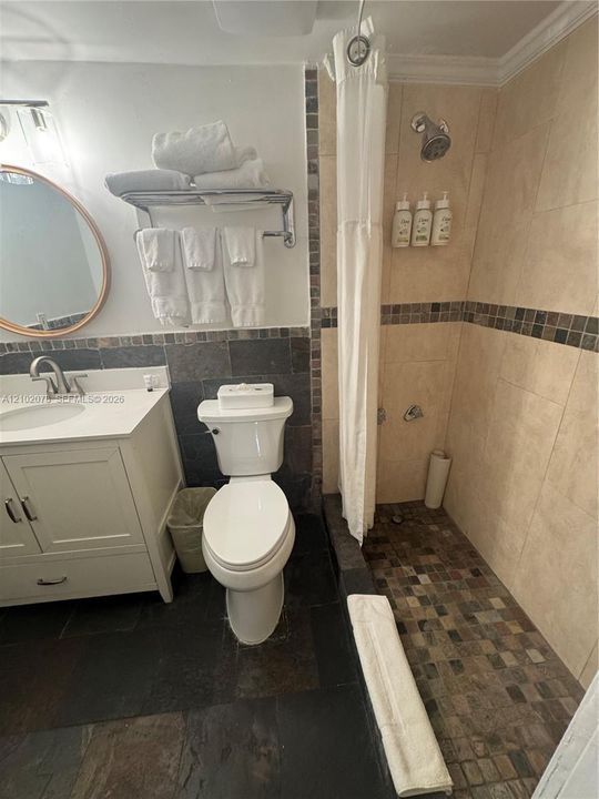 На продажу: $75,000 (0 спален, 1 ванн, 360 Квадратных фут)
