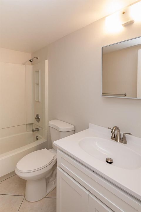 2501 Riverside Drive 209_-7.jpg-2026-10-