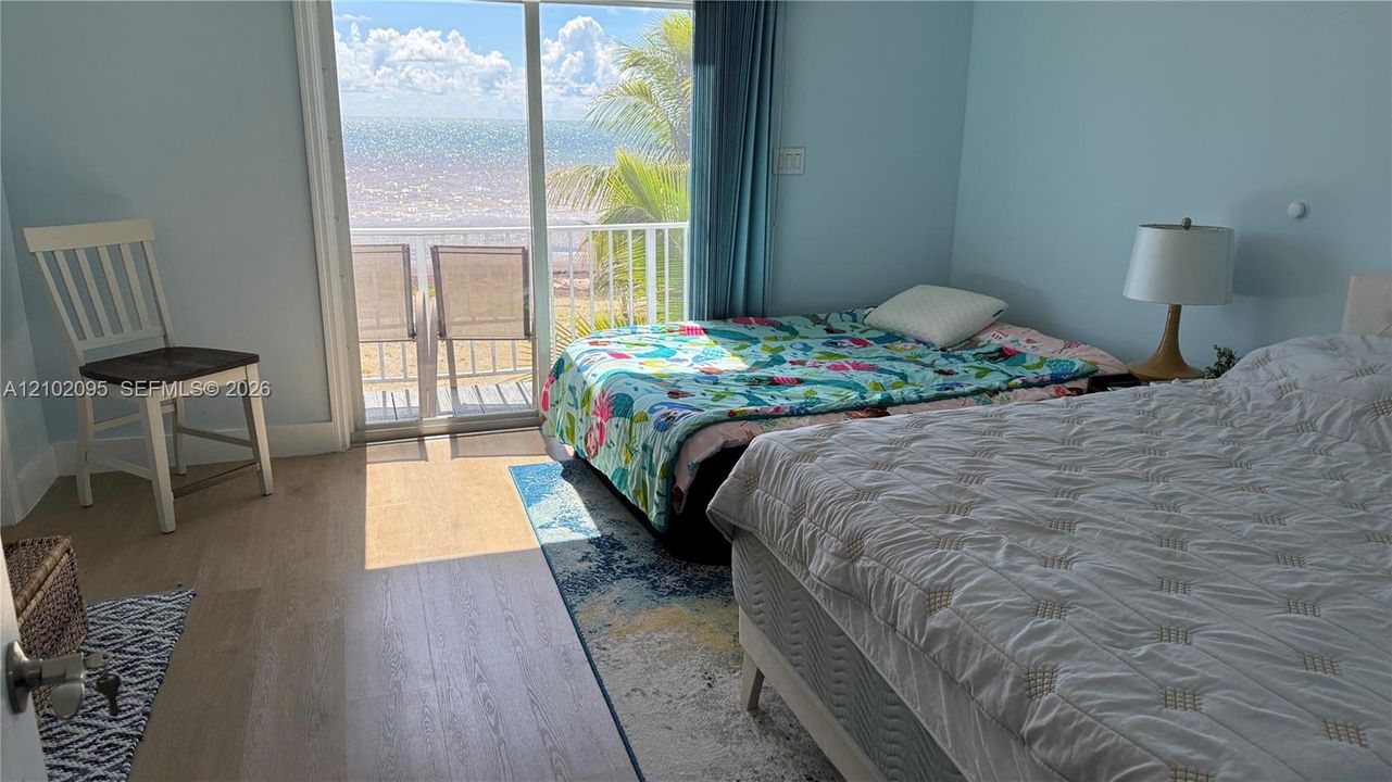 For Sale: $2,200,000 (3 beds, 2 baths, 1404 Square Feet)