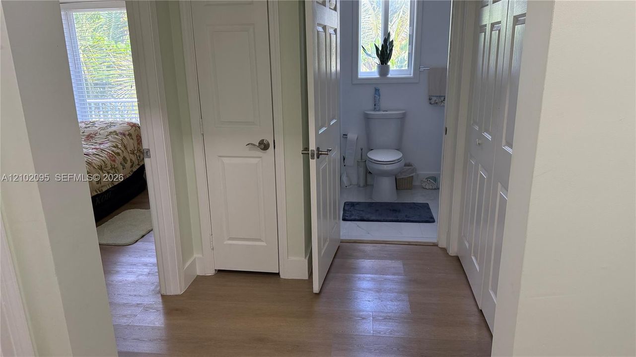 For Sale: $2,200,000 (3 beds, 2 baths, 1404 Square Feet)