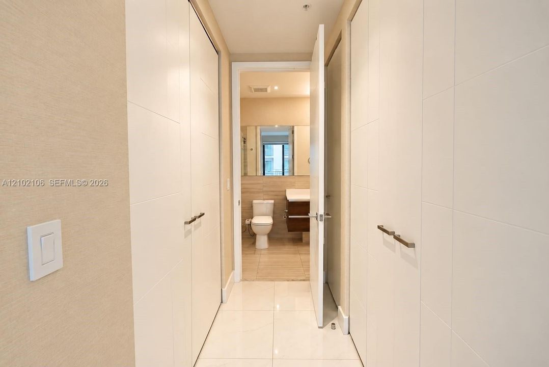 На продажу: $625,000 (1 спален, 1 ванн, 703 Квадратных фут)
