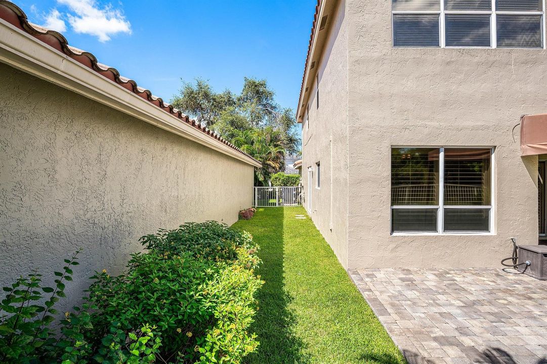 027-10378BuenaVenturaDrive-BocaRaton-FL-