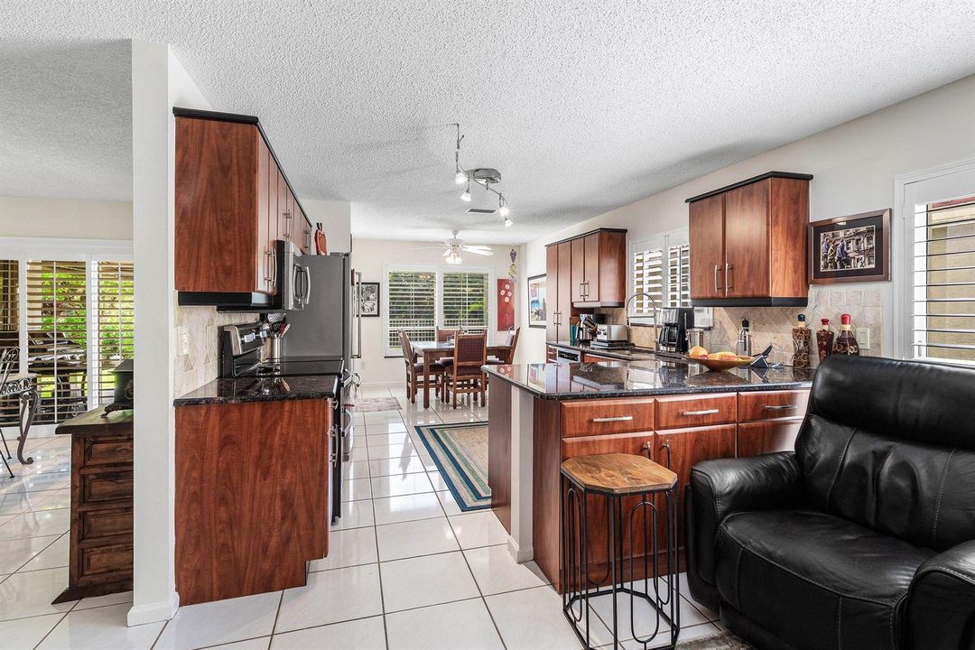 013-10378BuenaVenturaDrive-BocaRaton-FL-