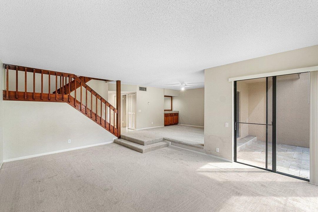 020-22068LasBrisasCircle-BocaRaton-FL-33
