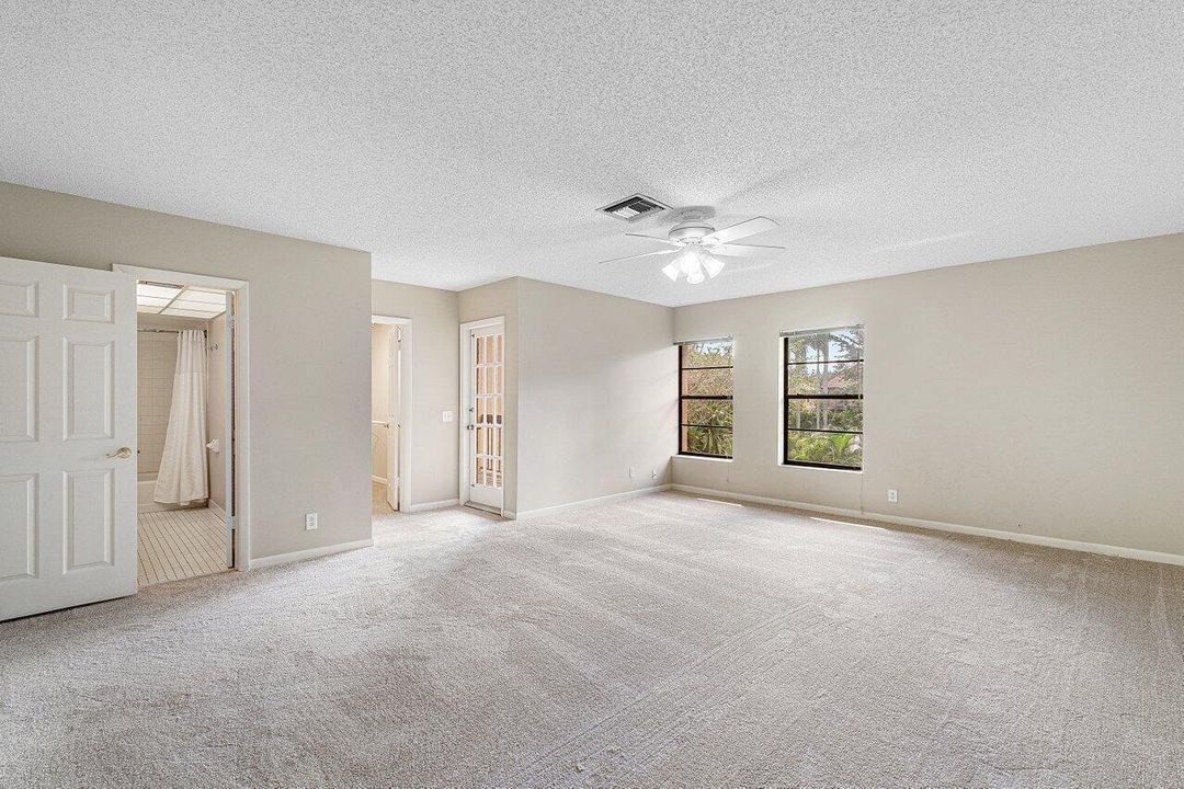 027-22068LasBrisasCircle-BocaRaton-FL-33