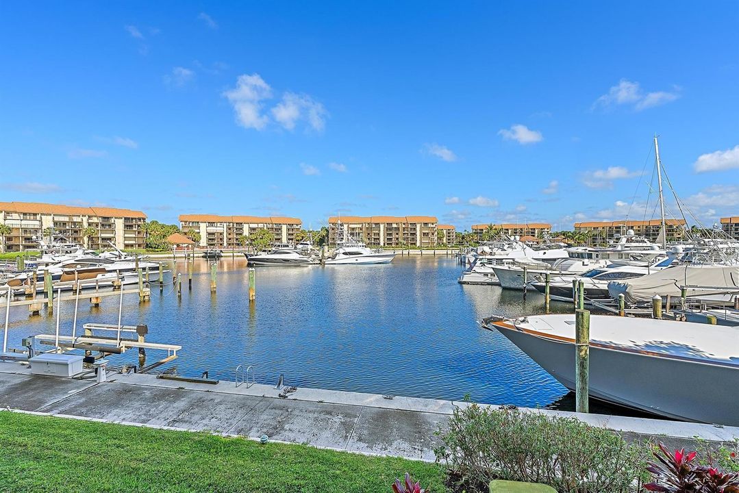 Beautiful morning views on the marina