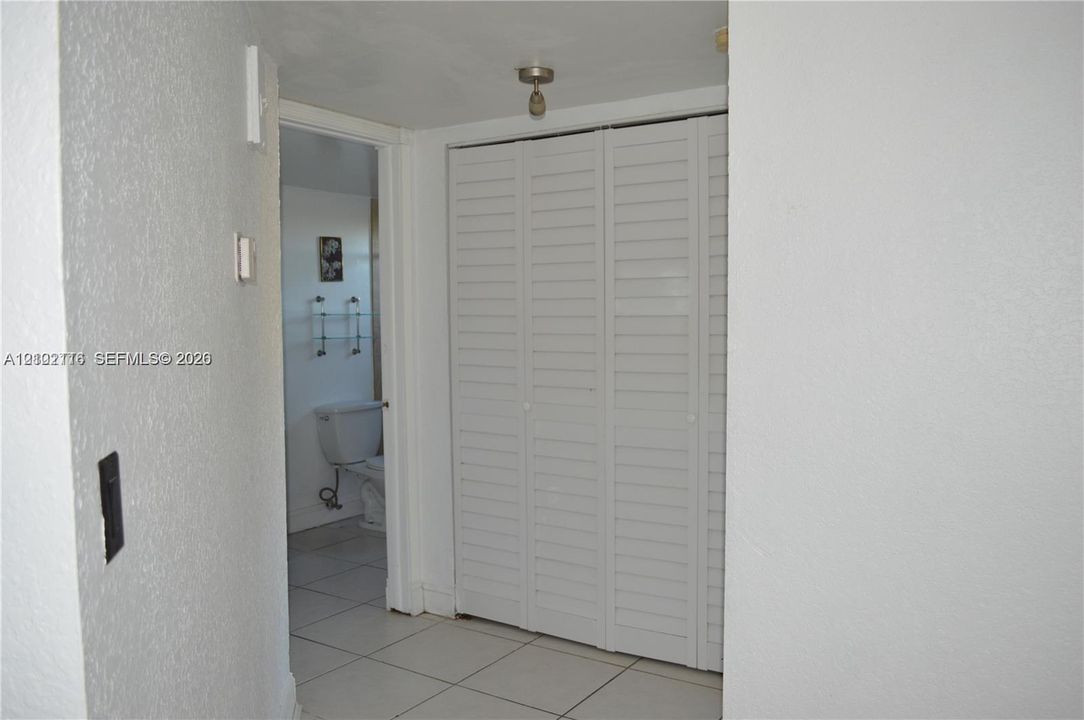 В аренду: $1,925 (1 спален, 1 ванн, 810 Квадратных фут)