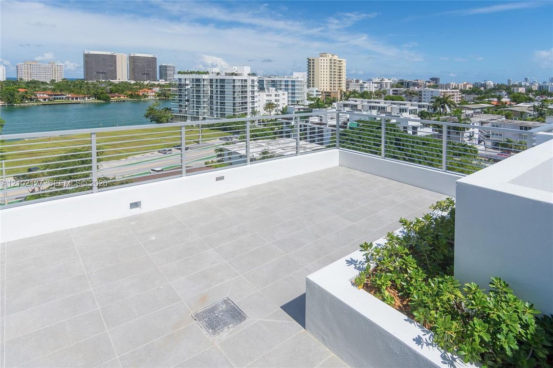 En Venta: $850,000 (2 camas, 2 baños, 1463 Pies cuadrados)