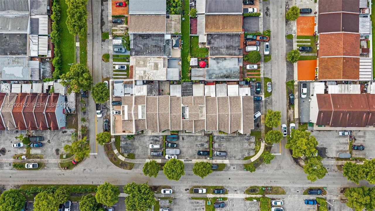 На продажу: $399,000 (3 спален, 2 ванн, 1410 Квадратных фут)